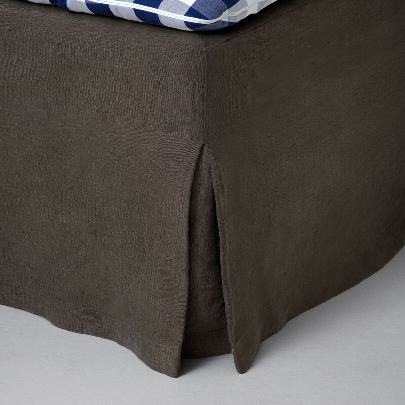 Being Bed Skirt image number 0